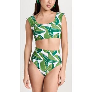DIARRABLU Cayla Two-Piece Bikini Swimsuit in Nari Vert Size S